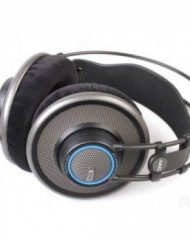 Слушалки AKG K702