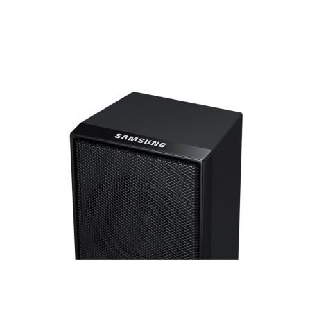 Система за домашно кино 5.1 с Blu-ray Samsung HT-J4500, Черна. Общата й звукова мощност е 500 W. Възпроизвеждане DVD, Blu-ray 3D, VCD. Портове USB, Bluetooth. Възпроизвеждани формати AAC, HD JPEG, DivX, MP3, WMA, JPEG, AVCHD, FLAC, LPCM. Система за домашно кино 5.1 с Blu-ray Samsung HT-J4500, Черна