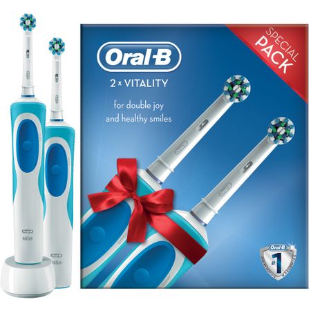 Комплект четки за зъби Oral-B Vitality Cross Action 2D, 2 броя, Презареждаща, 7600 осцилации/мин, 1 програма, 2 накрайника, Бяла/Синя