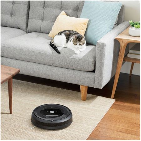 Прахосмукачка iRobot Roomba e5, Li-Ion, 1800 mAh, 33 W, App, Aeroforce, Миещ се контейнер, Черна